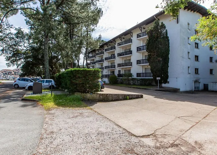 Lejlighed Le Bourret-4 By Interhome *